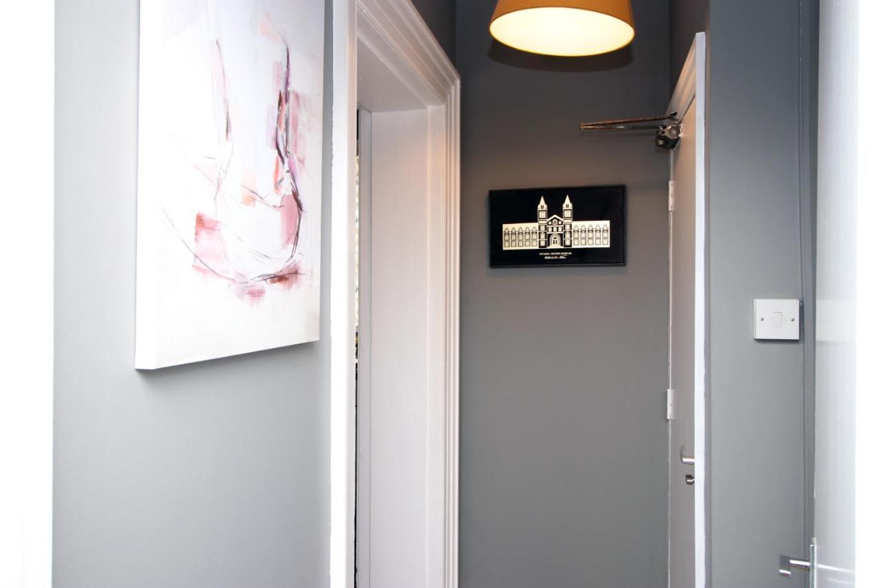 Sleek And Stylish 2 Bed In Clifton - Garden Apartman Bristol Kültér fotó