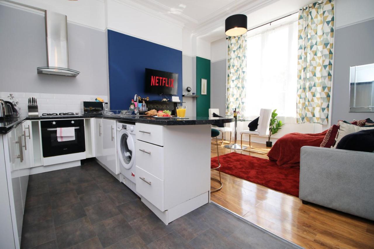 Sleek And Stylish 2 Bed In Clifton - Garden Apartman Bristol Kültér fotó